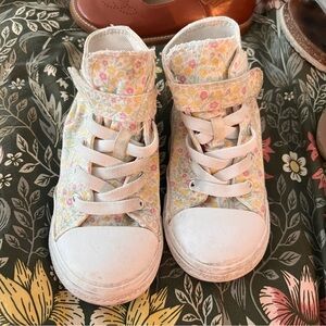 Girls floral converse high tops